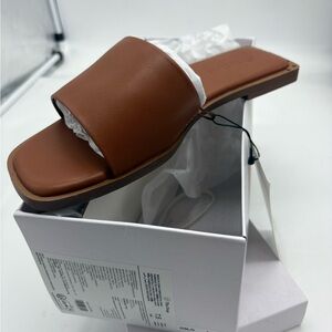 Chic Brown Slide Sandals